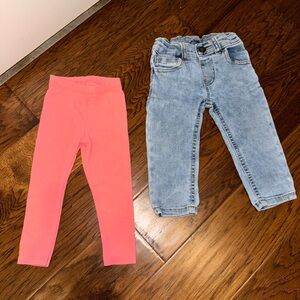 2 pairs of pants - 12 months - Garanimals Brand - Jeans and Leggings